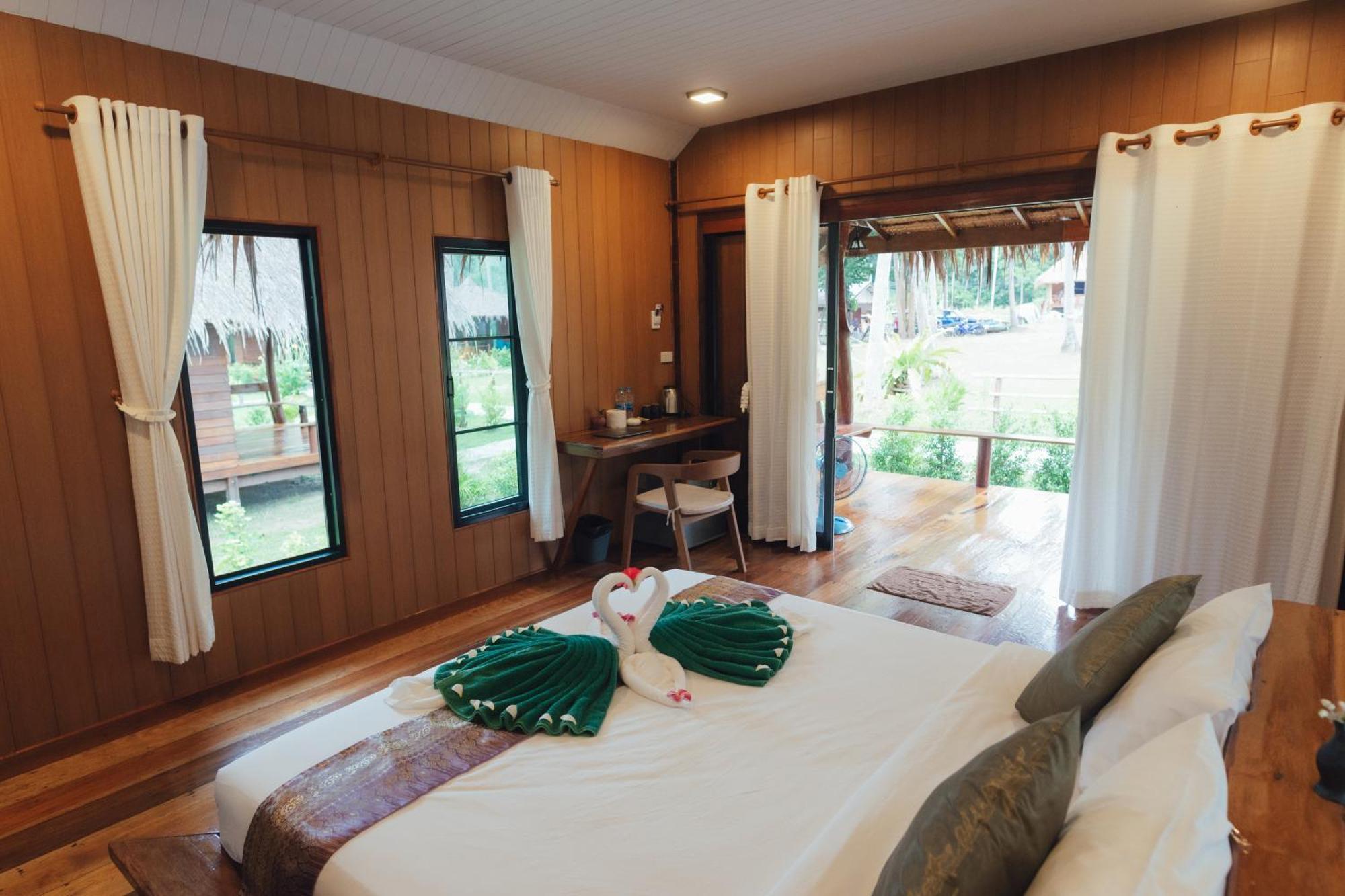 Coco Canopy Boutique Resort Koh Jum Luaran gambar